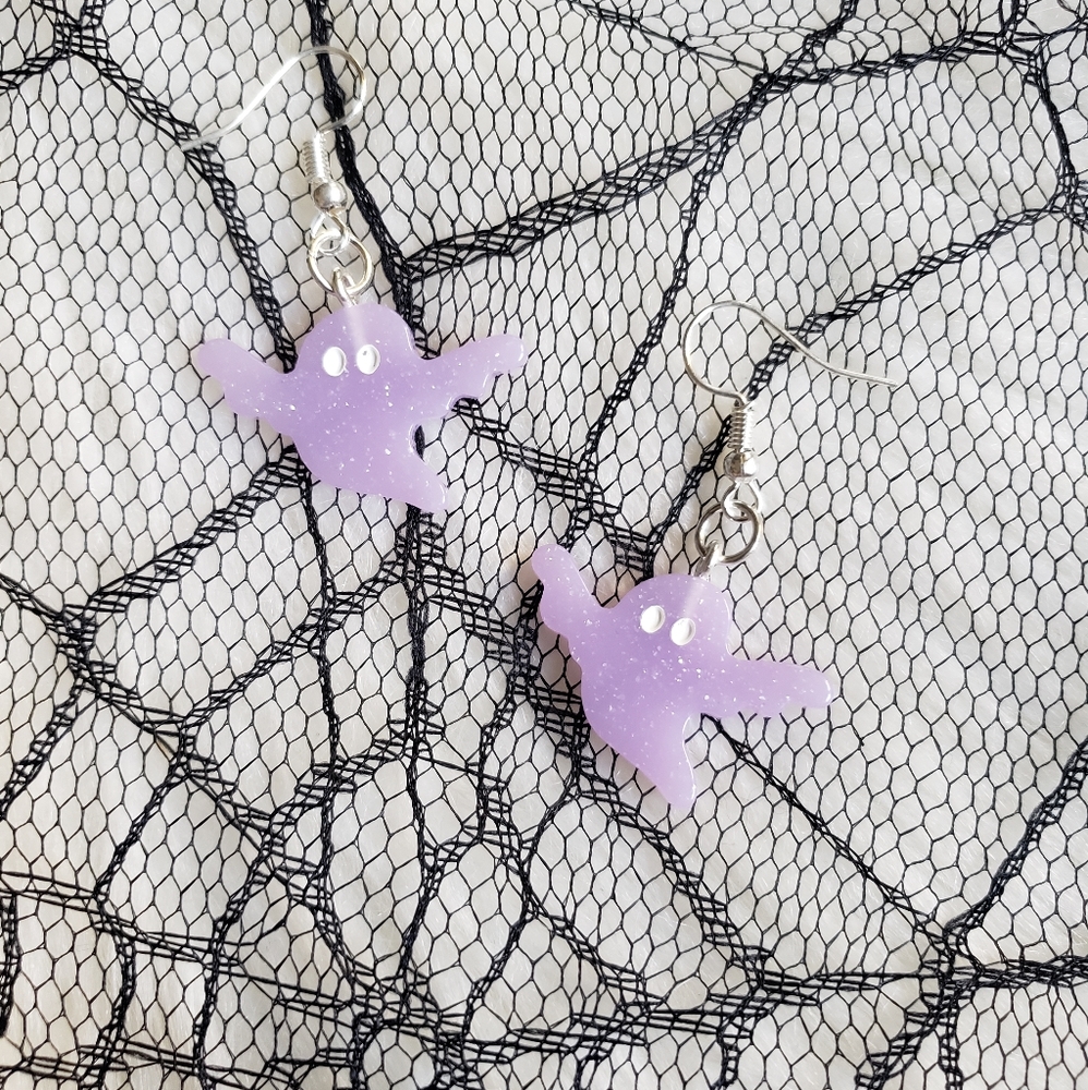 Purple Ghost Earrings 👻